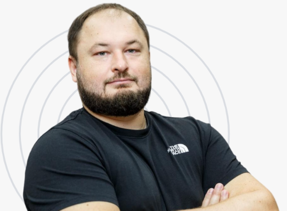 Дмитро Бондар 